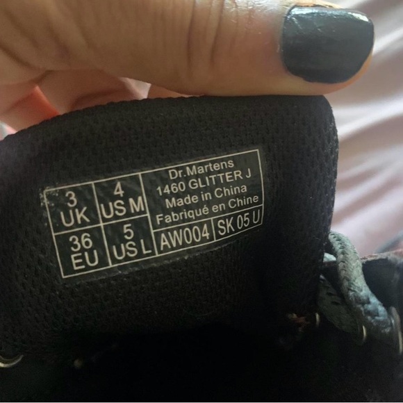 Dr. Martens 1460 glitter burgundy Lace-Up Boots size 5 women youth waterproof - Picture 6 of 7